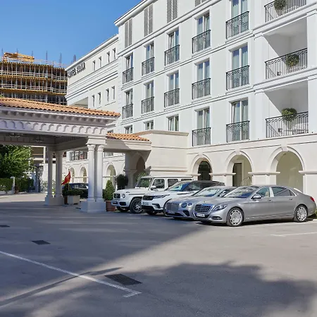 Crowne Plaza Budva By Ihg-3